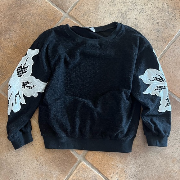 Stellah Top/Sweatshirt - Picture 3 of 6